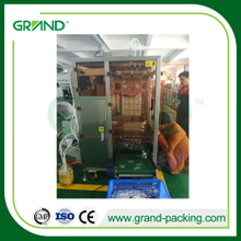  Automatic Multi-line Four Side Sealing Irregular Shaped Sachet Packing Machine Untuk Liquid / Powder / Granule